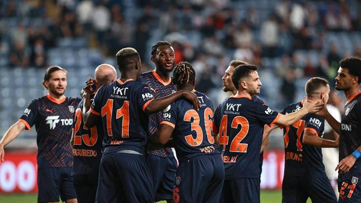 Başakşehir, Hatayspor’dan 3 puanı 4 golle aldı