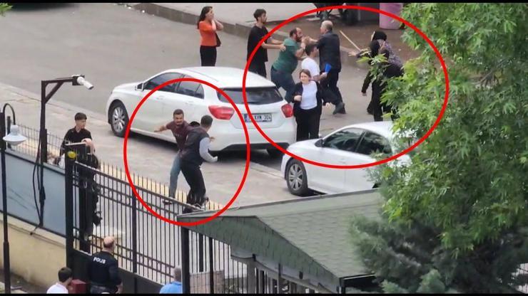 O anlar böyle görüntülendi: Adliye önünde birbirlerine girdiler