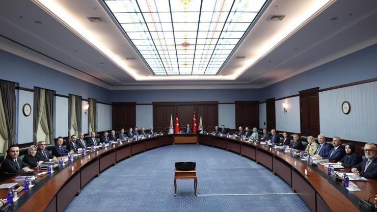 AK Partide MYK toplandı