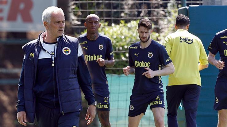 Fenerbahçe, Başakşehir maçı hazırlıklarına başladı