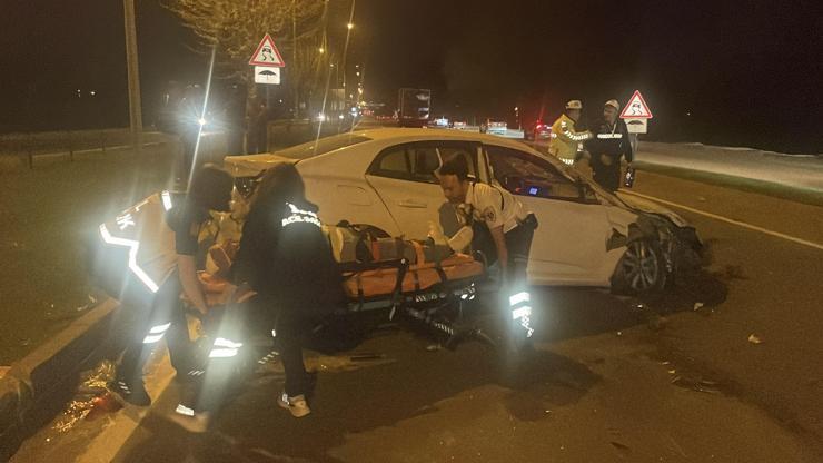 Boluda kamyona çarpan otomobildeki sürücü yaralandı