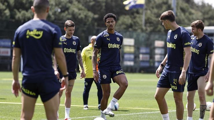 Fenerbahçede Jayden Oosterwolde müjdesi