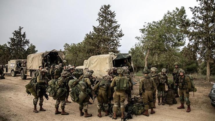 İsrailde asker krizi Yüzlerce kişi, yurt dışına kaçarken yakalandı
