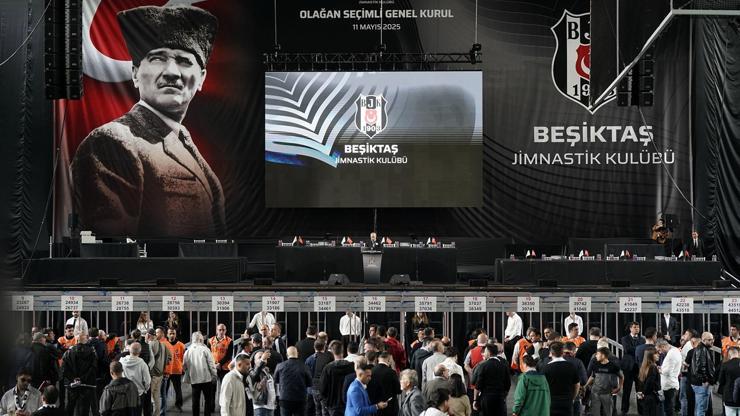 Beşiktaş başkanını seçiyor Seçimli genel kurul başladı...