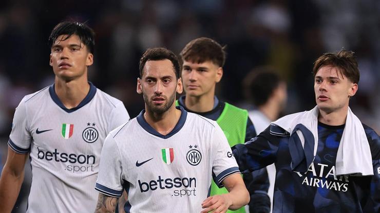 Inter, Napoliyle olan puan farkını 1e indirdi