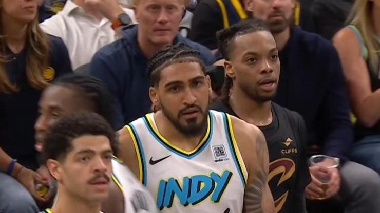 Indiana Pacers, Cleveland Cavaliersı yenerek seride durumu 3-1 yaptı