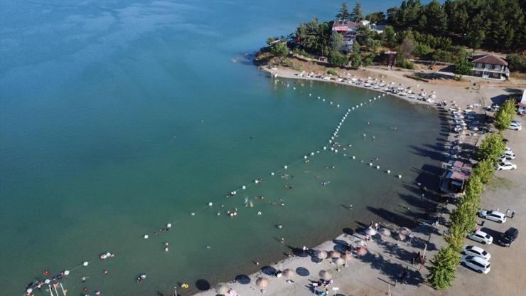Türkiyedeki 7 gölde mikroplastik kirliliği araştırıldı