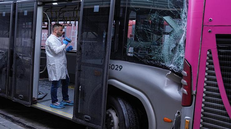 Beylikdüzünde metrobüs kazası: Sürücü tutuklandı