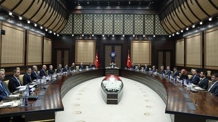 SON DAKİKA HABERİ: Cumhurbaşkanı Erdoğan, Savunma Sanayii İcra Komitesi Toplantısına başkanlık etti