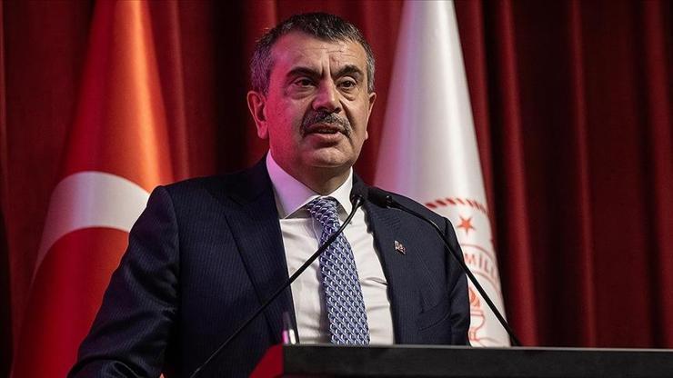 Zorunlu eğitimde değişiklik olacak mı Bakan Tekin yanıt verdi
