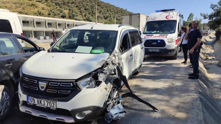 Sürücü direksiyon başında rahatsızlandı, otomobil 3 araca çarparak durabildi: 1 yaralı