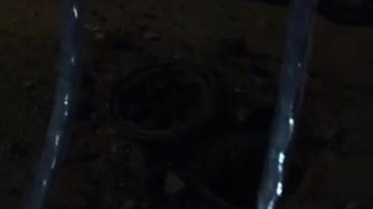 İstanbul - Bayrampaşada rögarda patlama; sokak trafiğe kapatıldı