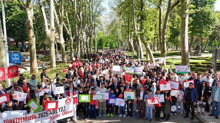 15 Mayıs Uluslararası Aile Günü, 81 ilde Aile Yılı Yürüyüşü ile kutlandı