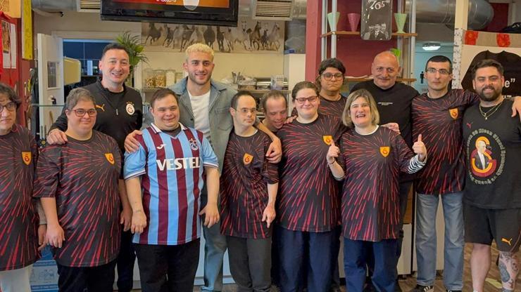 Barış Alper Yılmaz’dan Down Cafe’ye destek ziyareti