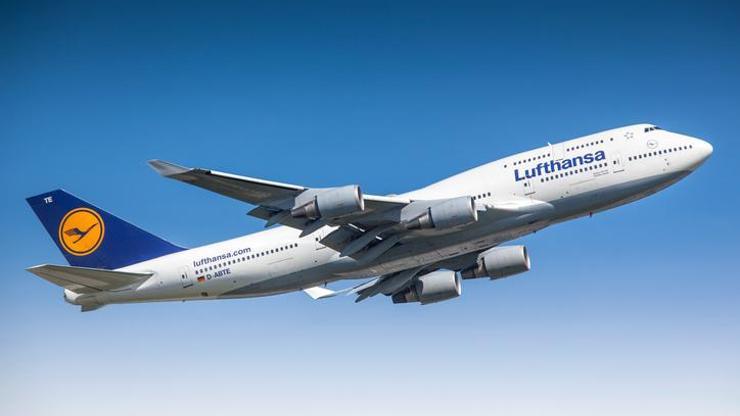 10 Dakika Pilotsuz Uçuş Kaptan Tuvaletteydi, Yardımcı Pilot Bayıldı...