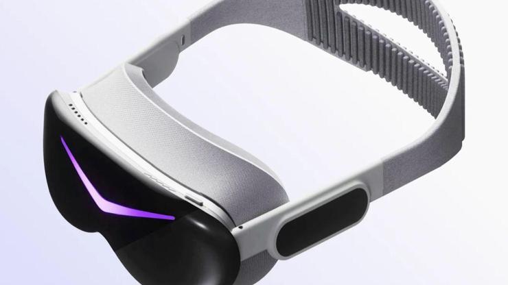 Uygun fiyatlı VR gözlüğünü tanıttı