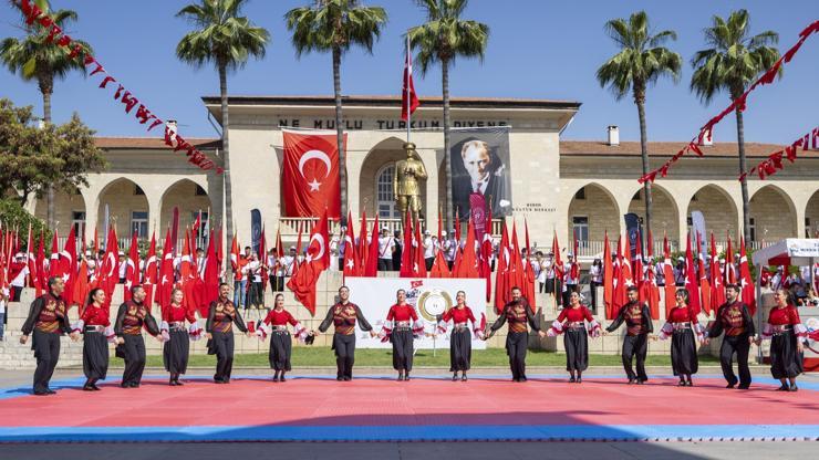 Mersinde 19 Mayıs coşkusu