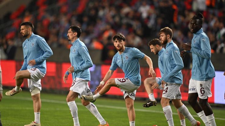 Trabzonspor, uzun yıllar sonra gelen şampiyonluk sonrası düşüşe geçti