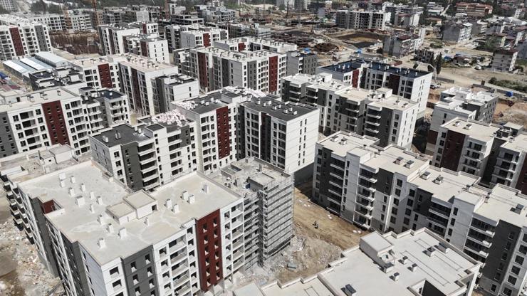 Hatay’da TOKİ konutları yükseliyor