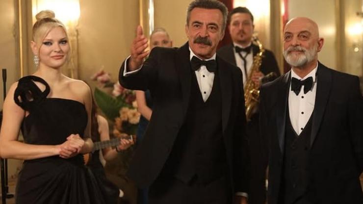 Çift Kişilik Oda Gamze Kimdir Gözde Türker Kaç Yaşında, Nereli