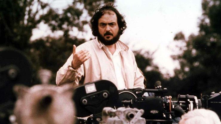 Stanley Kubrick’in Efsanelerini Yarattığı Ev Satışta