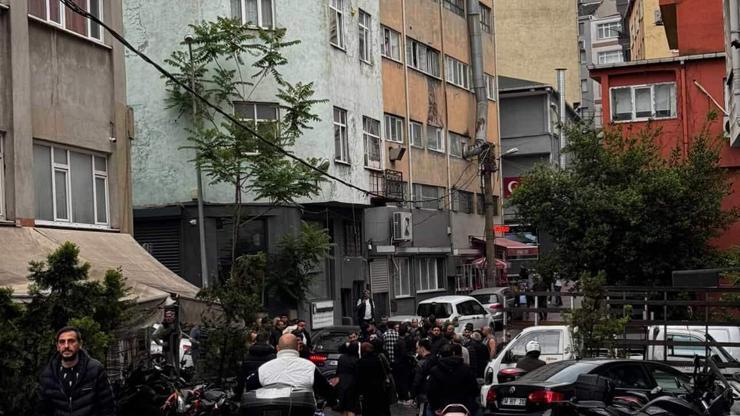 İstanbul - Kağıthane’de pusu kurdukları otomobile kurşun yağdırdılar: 1 ölü