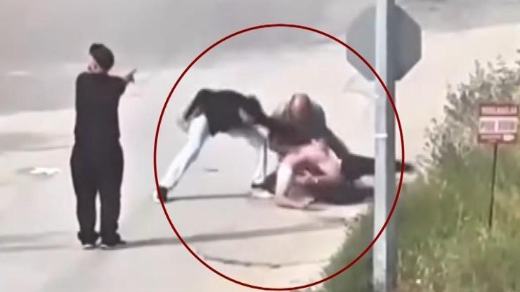 Elazığda tekme ve yumruklu kavga kamerada