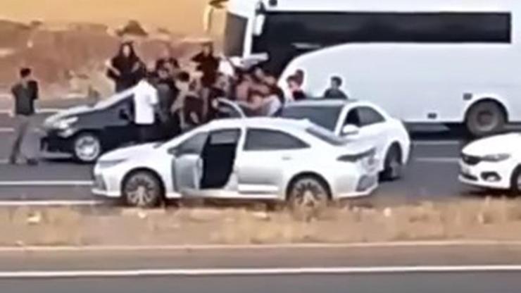 Gümrük muhafaza memuruna darp: 3 kişi tutuklandı