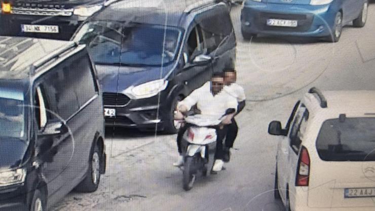 Yayaya çarpıp kaçan motosikletli kameraya yakalandı