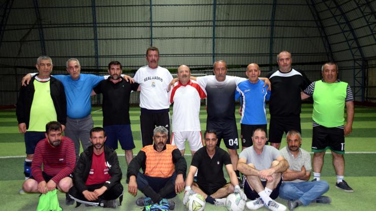 40 Yıllık Arkadaşlık: 55-70 Yaş Arası Futbolcular