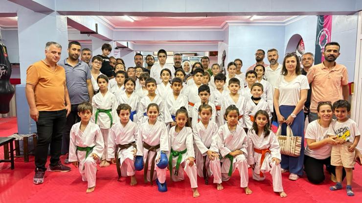 Diyarbakırda 85 sporcu için ‘kuşak terfi sınavı’ yapıldı