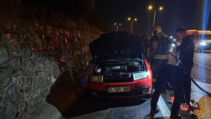 Alev Alan Otomobil Kullanılamaz Hale Geldi