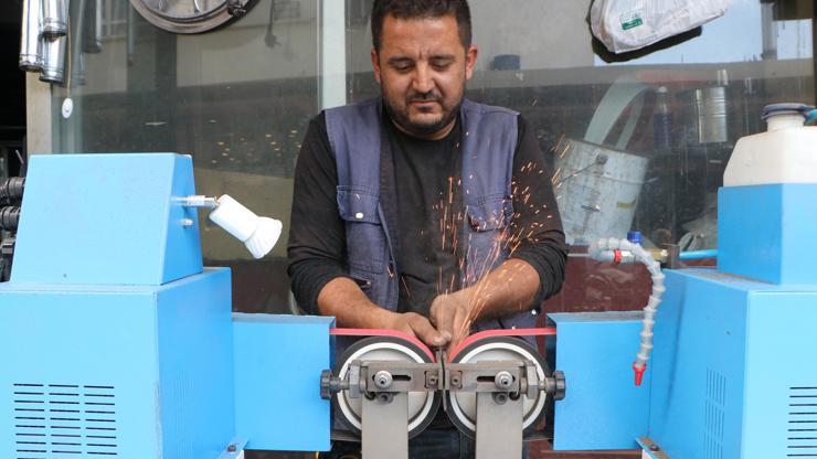 Kilisli bıçakçılarda kurban mesaisi