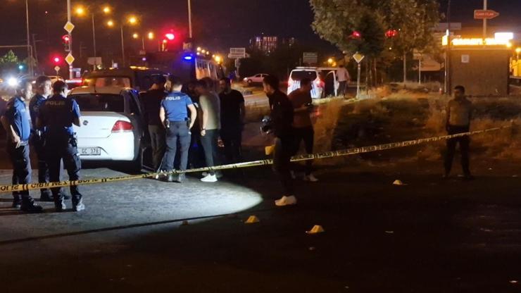 Diyarbakırda 2 grup arasında silahlı kavga; 3 yaralı
