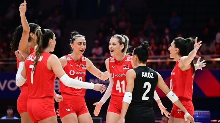 Fransayı 3-1 yenen Filenin Sultanları, Milletler Ligine galibiyetle başladı