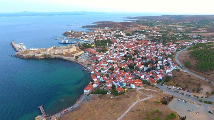 Bozcaadaya bayramda bazı araçların geçişi yasaklandı