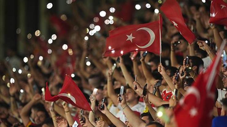 TFF duyurdu Milli maç ücretsiz olacak...