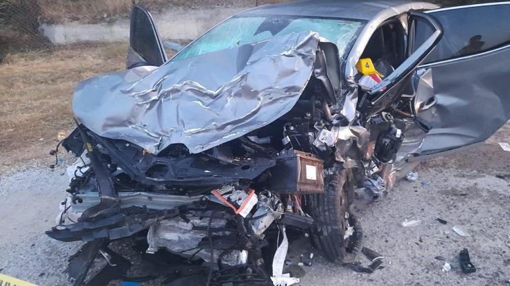 SON DAKİKA... İzmirde zincirleme trafik kazası: 5 kişi can verdi
