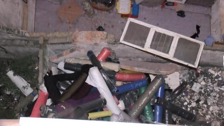 İstanbulda apartman bodrumunda duvar çöktü