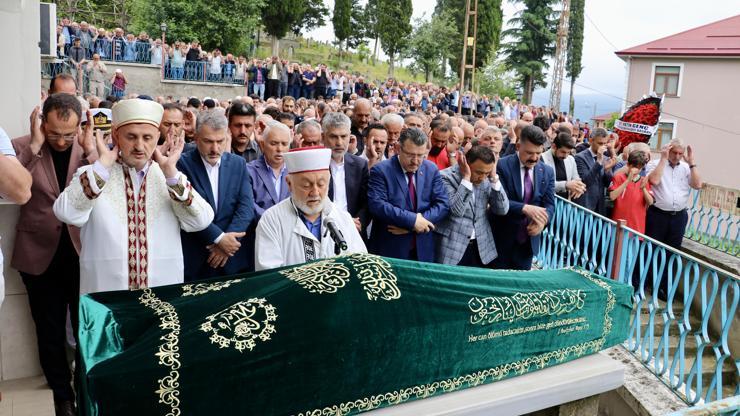 Trabzondaki selde hayatını kaybeden kişinin cenazesi defnedildi