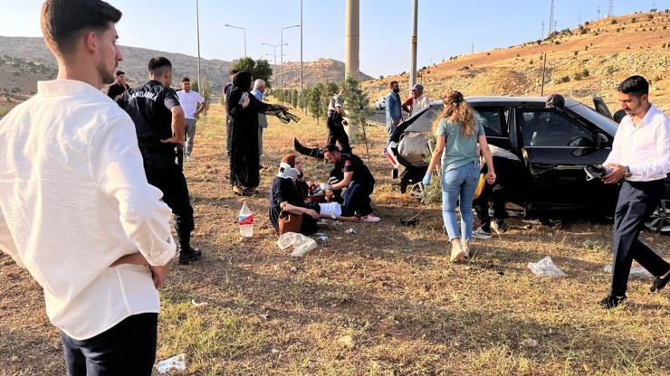 Mardinde cip ile hafif ticari araç çarpıştı; 9 yaralı