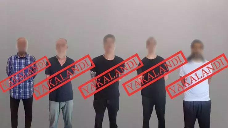 SON DAKİKA... Bakan Yerlikaya duyurdu: Kırmızı bültenle aranan 5 suçlu daha Türkiyeye getirildi