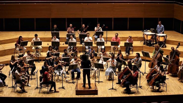 İzmir Oda Orkestrası sanatseverlerle buluşacak