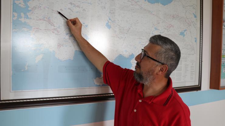 Simavda son 1,5 ayda yaklaşık 1250 sarsıntı kaydedildi