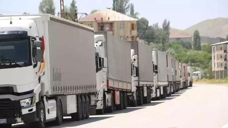 Esendere Gümrük Kapısı’nda 5 kilometrelik TIR kuyruğu