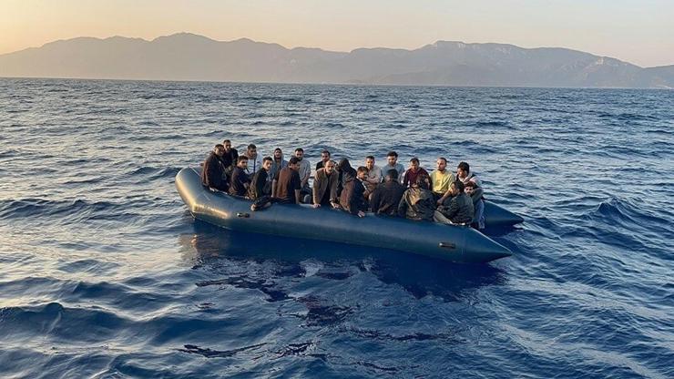 Datçada 21 kaçak göçmen kurtarıldı