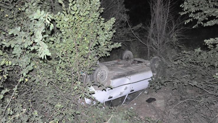 Yozgatta otomobilin şarampole devrilmesi sonucu 4 kişi yaralandı