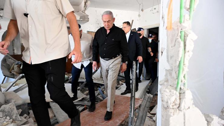 Netanyahu, İran füzelerinin hedefi olan Bat Yamda