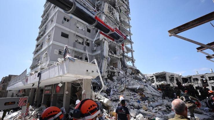 İran: İsrail saldırılarında can kaybı 224e yükseldi