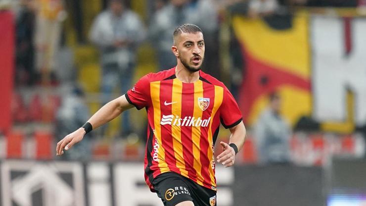 İranlı stoper Majid Hosseini, Kayserisporda kaldı